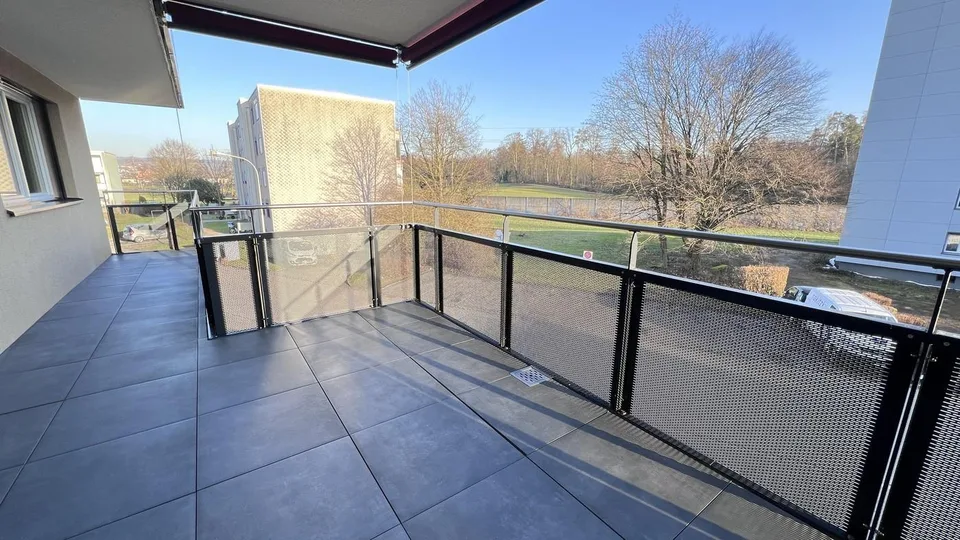 Grosszügige und sonnige Wohnung mit grossem Balkon (18m2) – photo 12 of 13