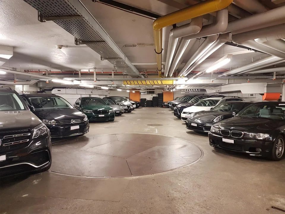 Parkplatz (Valet Parking) im Zentrum der Stadt Zürich – Foto 4 von 5