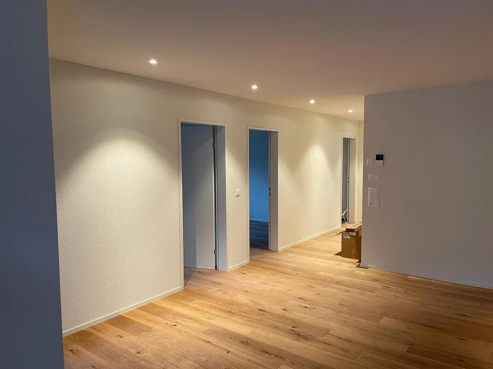 4 1/2 Zimmerwohnung mit Balkon