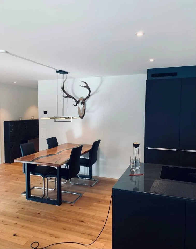 4 1/2 Zimmerwohnung mit Balkon