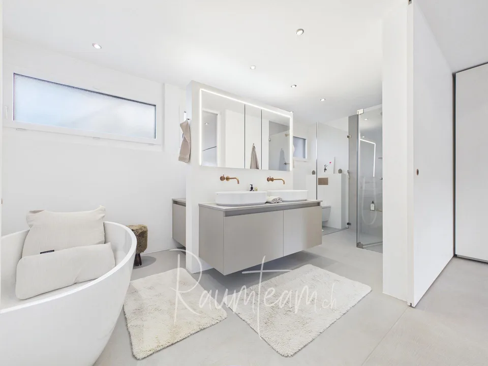 The Home Feeling – Comfortably on One Level – photo 6 of 9