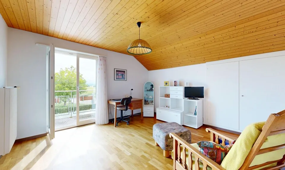 Casa unifamiliare con giardino spazioso e area di soggiorno coperta – foto 10 di 11