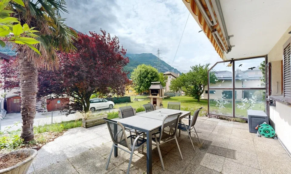5.5 Zimmer Reihenfamilienhaus in Collonges – Foto 2 von 11