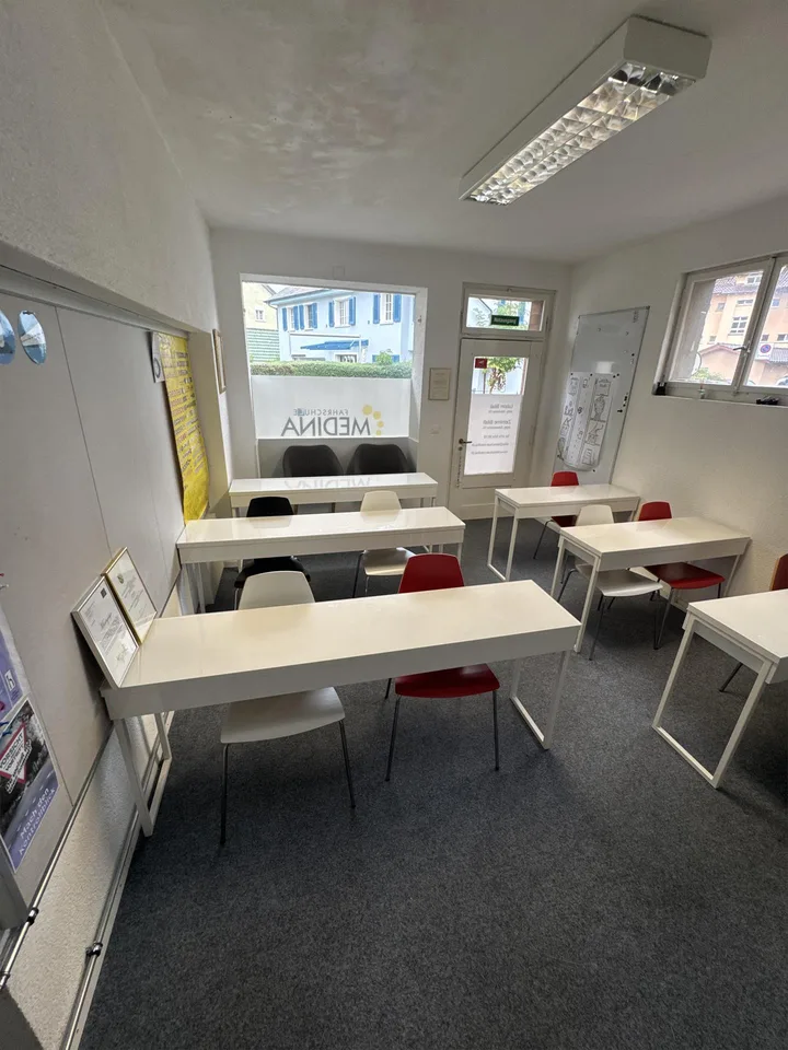 EFH 7 Zimmer WHG + Laden/Büro