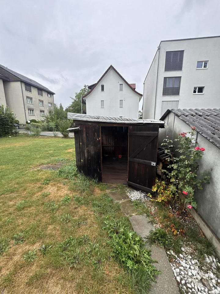 EFH 7 Zimmer WHG + Laden/Büro