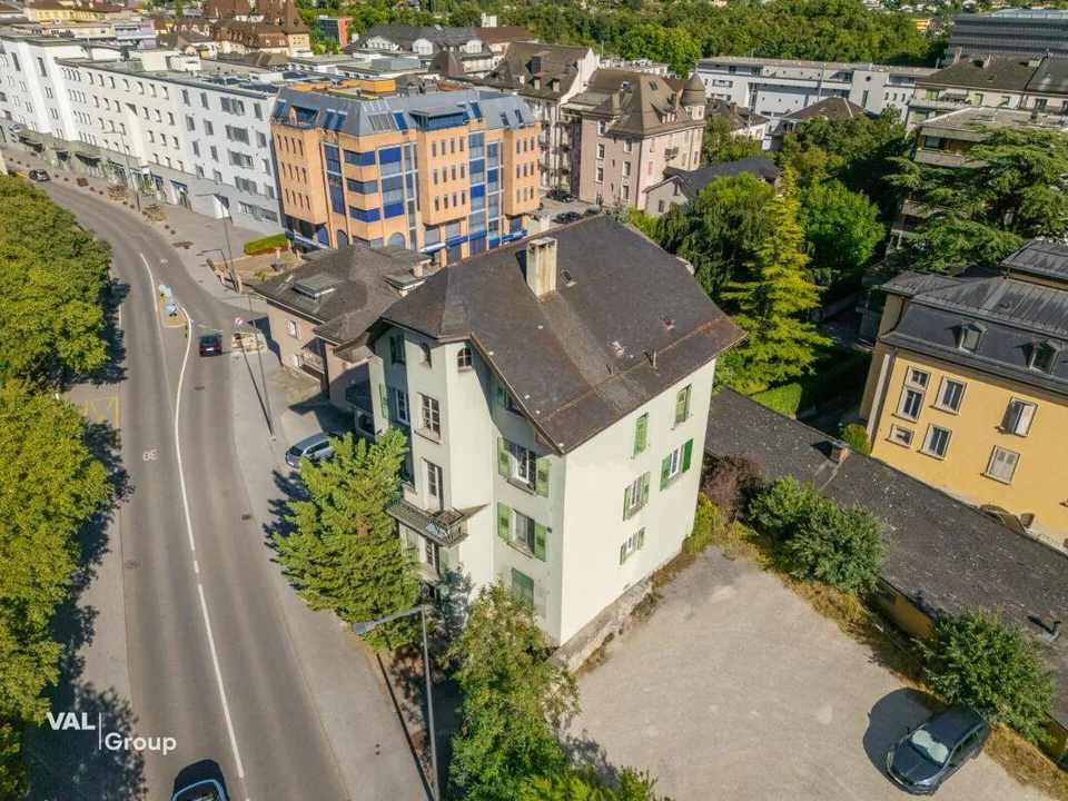 Charme et espace à deux pas du centre de Sierre