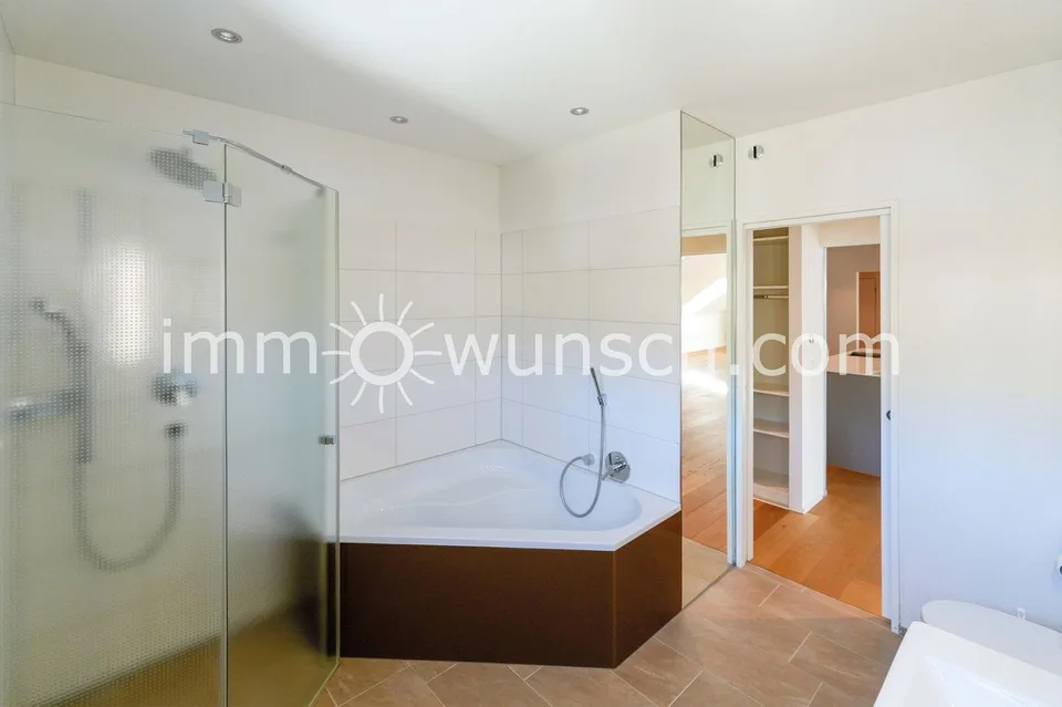 Bijou 4 ½ Zimmer Dach-Eigentumswohnung – foto 10 di 13