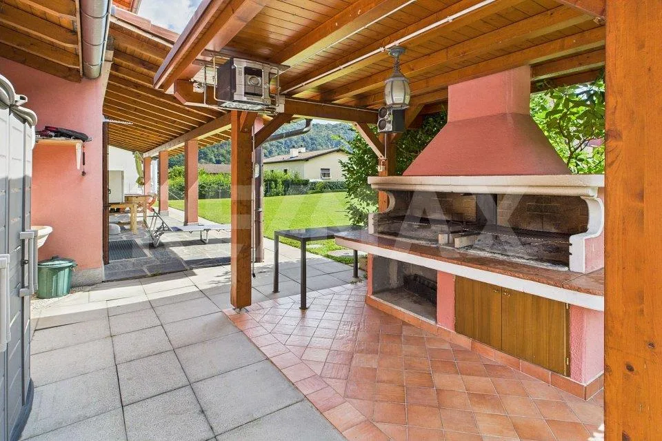 Villa indipendente con grande giardino e grottino caratteristico a ... – Foto 6 von 14