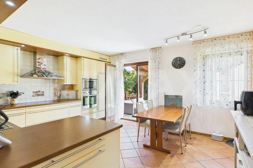 Villa indipendente con grande giardino e grottino caratteristico a ... – Foto 8 von 14