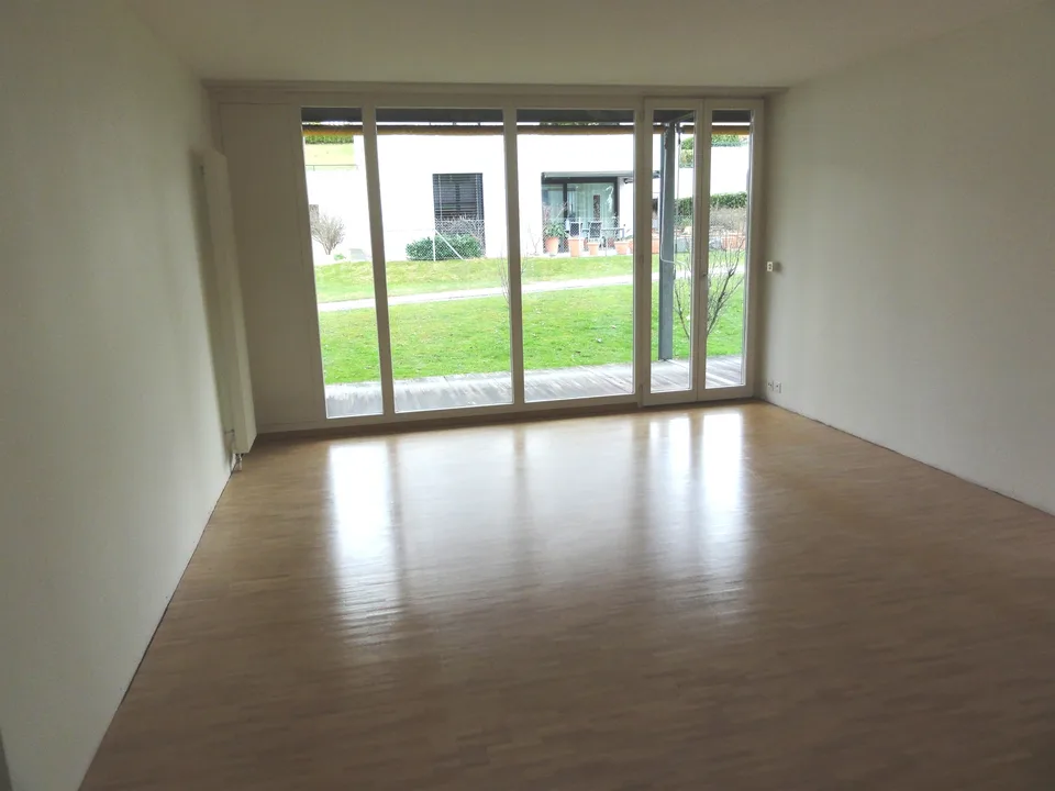 Renovierte 2 1/2 Zimmerwohnung in einer Alterssiedlung – foto 4 di 17