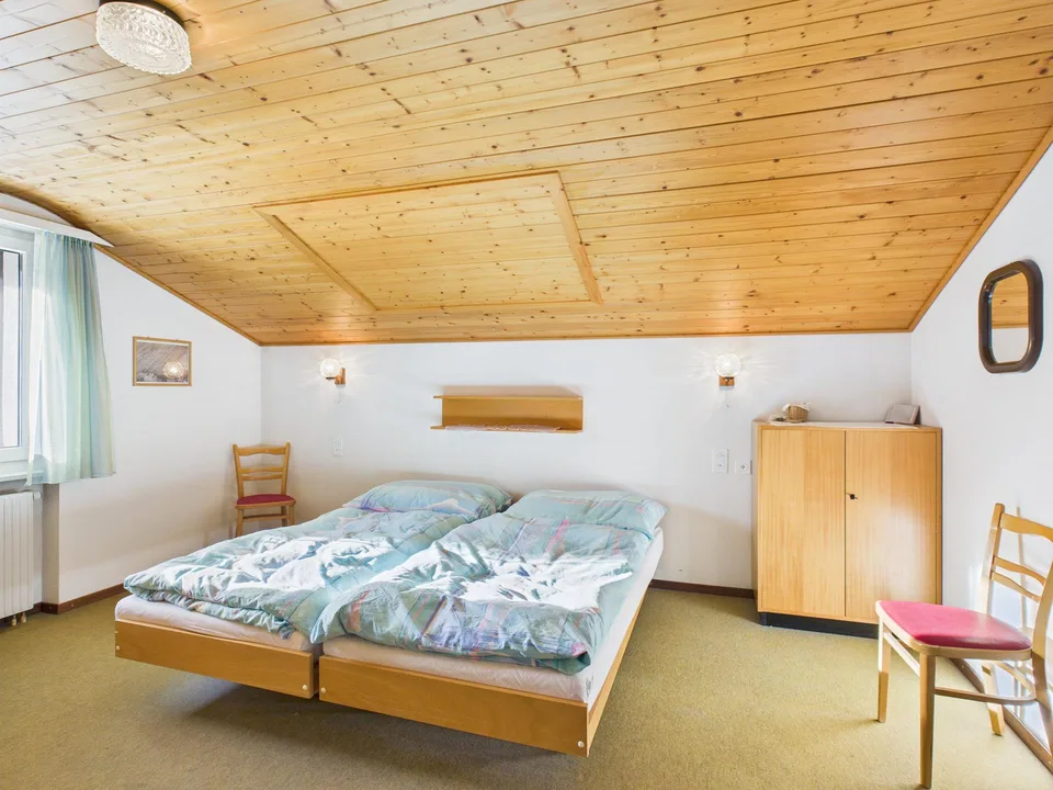 3-Zimmer-Attikawohnung mit Bergsicht in Fiesch kaufen – foto 6 di 13