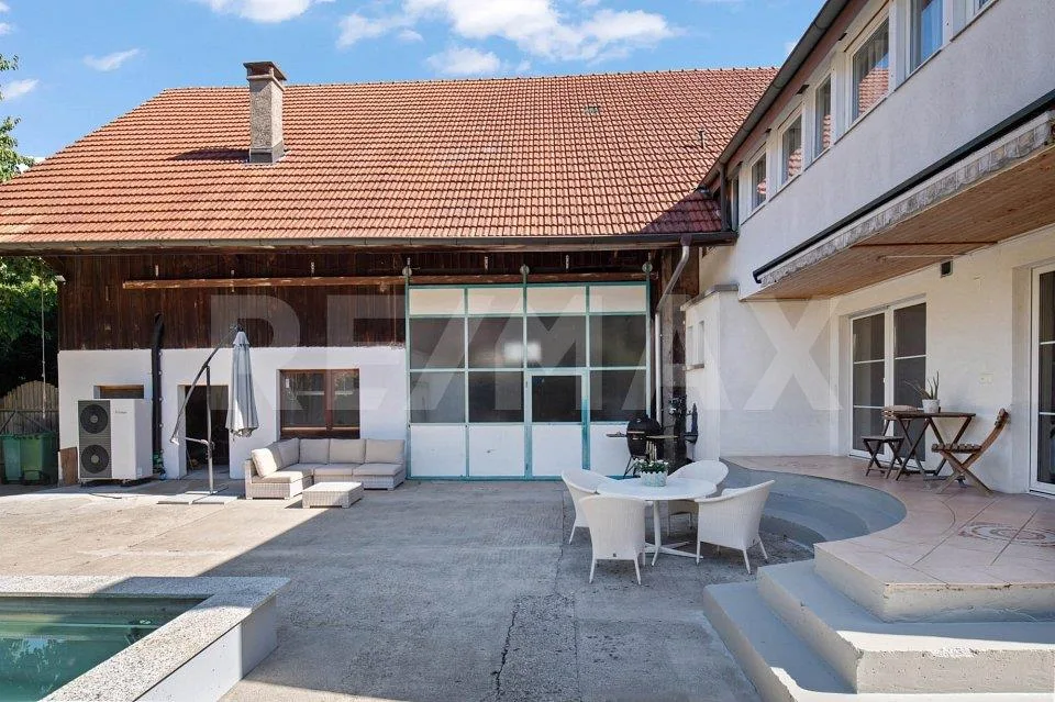 Charaktervolles Bauernhaus mit grossem Schopf und Ökologie in Gräni... – Foto 11 von 13