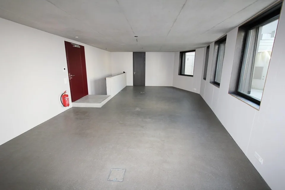 Gewerberaum in architektonisch eindrucksvoller Liegenschaft – Foto 3 von 7