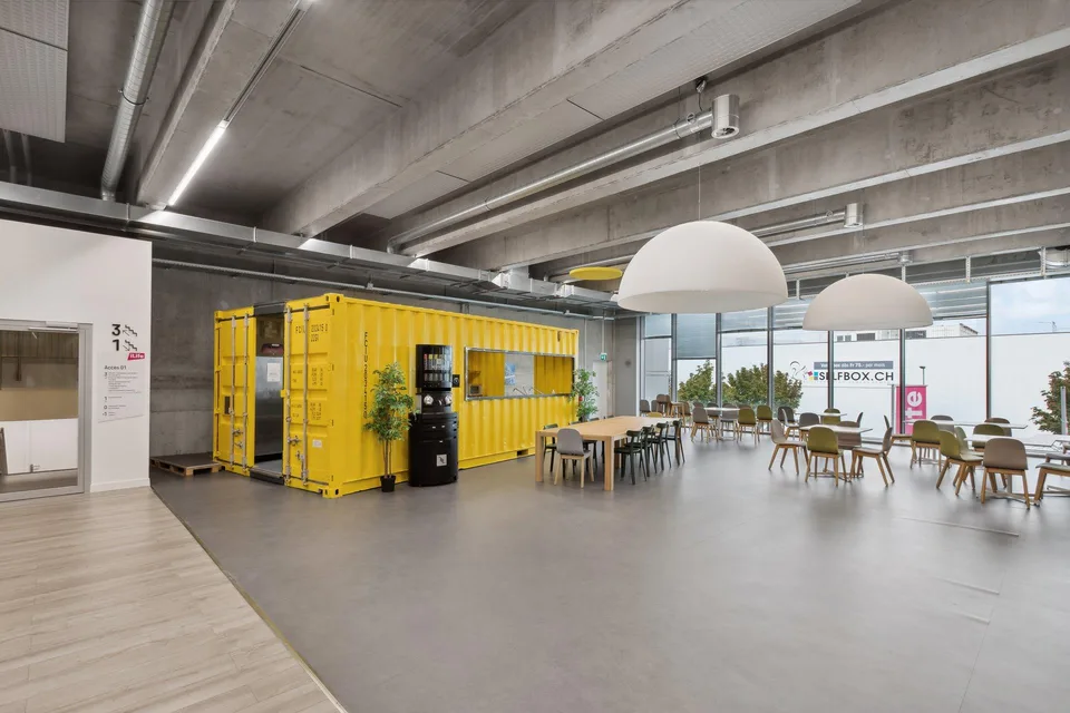Découvrez votre nouvel espace showroom ou bureau au Centre iLife à ... – foto 6 di 6