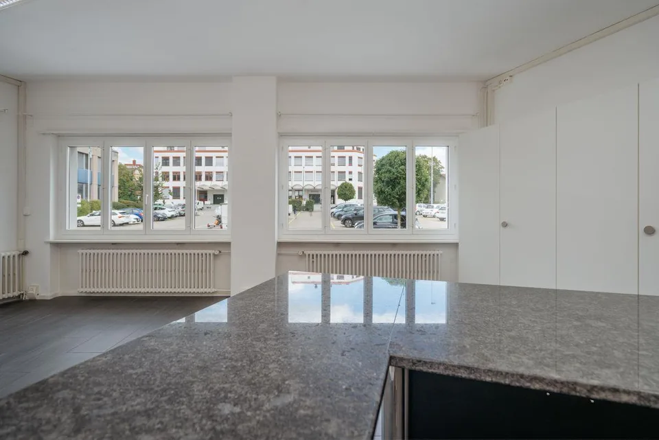 Vielseitig nutzbares Studio an attraktiver Lage – Foto 2 von 13