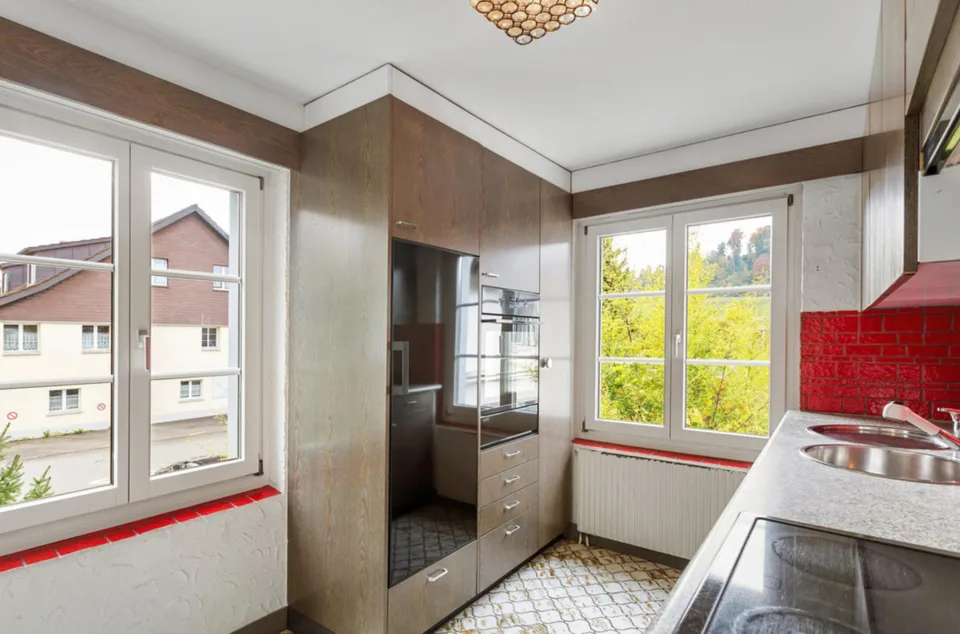Befristet, ca. 4 Monate - 3.5-Zimmer-Wohnung mit ca. 90 m²