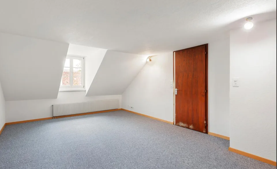 Befristet, ca. 4 Monate - 3.5-Zimmer-Wohnung mit ca. 90 m²
