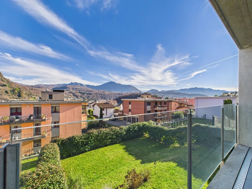 Moderno appartamento 2.5 locali con ampia terrazza a Gravesano – foto 20 di 24