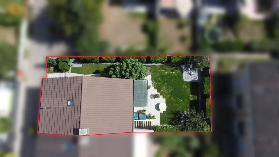Idyllisches 5.5-Zimmer-Reiheneckhaus mit Garage und Cheminée – foto 17 di 17