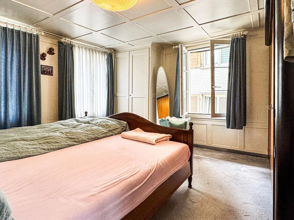 Einfamilienhaus mit Gewerberaum und Erweiterungspotenzial – foto 5 di 9