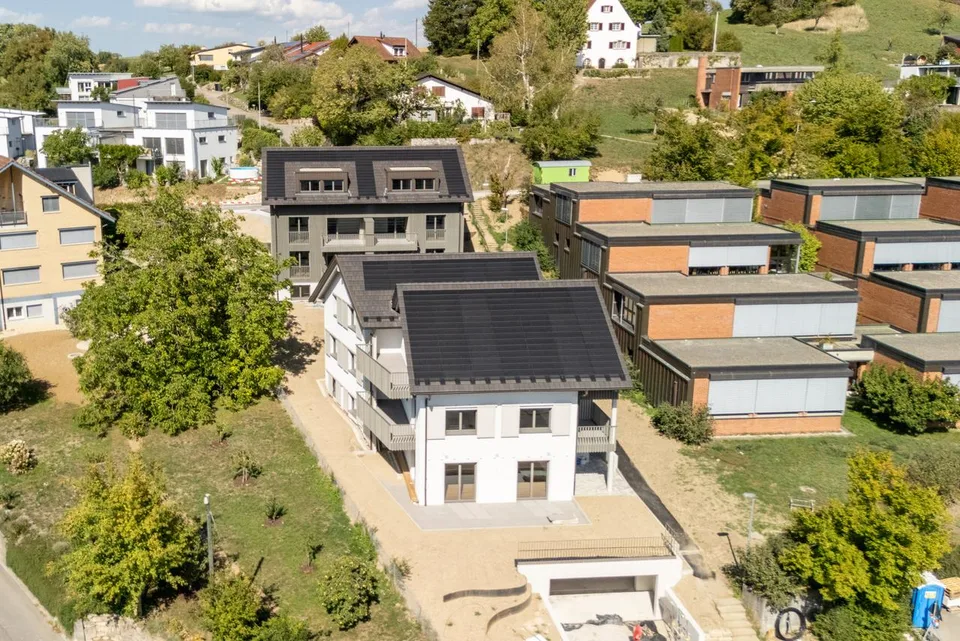 Wohnen auf zwei Ebenen – mit dem Gefühl eines eigenen Hauses