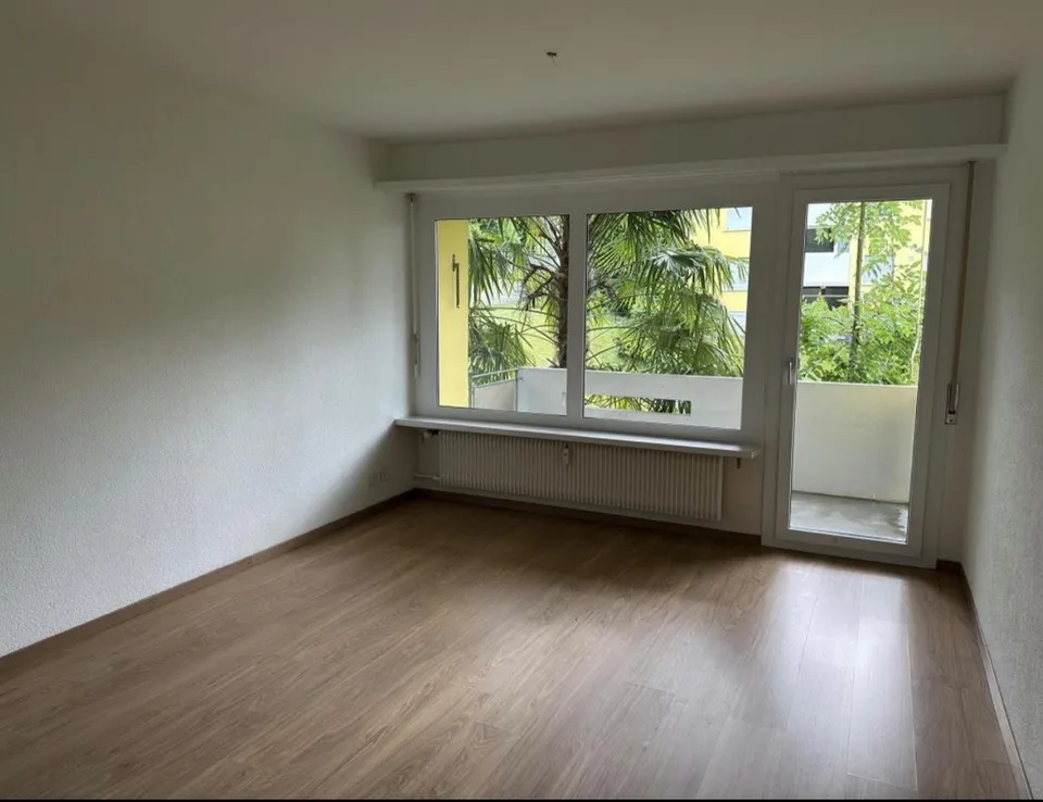 Frisch renovierte 4-Zimmer-Eckwohnung im Hochparterre – photo 5 of 8