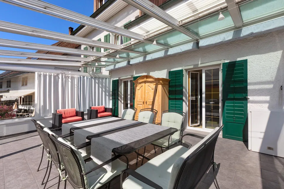 Une maison avec histoire : spacieuse maison individuelle 6,5 pièces avec beau winter garden – photo 20 sur 21