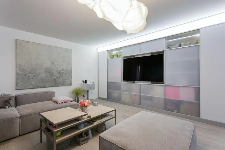 Appartement exclusif de 5,5 pièces avec espace de jardin dans la ville de Zurich – photo 5 sur 13
