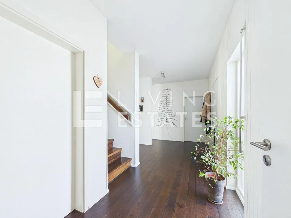 Stylish Living with Space to Live – photo 9 of 19