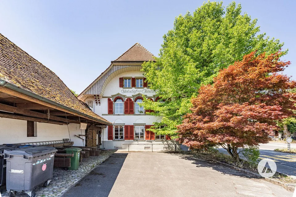An extraordinary traditional house – photo 4 of 13