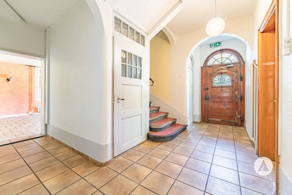 An extraordinary traditional house – photo 5 of 13