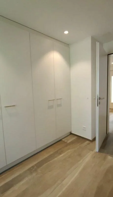 Top moderne 2.5-Zimmerwohnung mit viel Stauraum