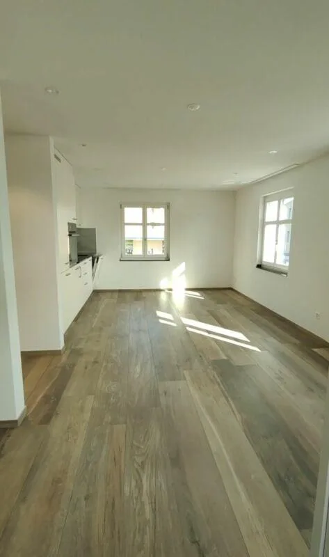 Top moderne 2.5-Zimmerwohnung mit viel Stauraum