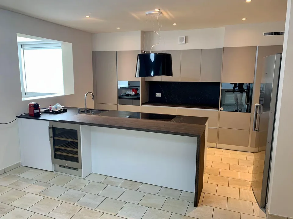 Affittasi esclusivo 3.5 locali in casa bifamiliare con giardino pri... – photo 2 sur 7
