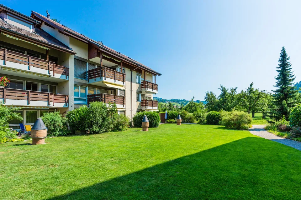 Large, bright apartment wanted? 2.5-room apartment in Steffisburg