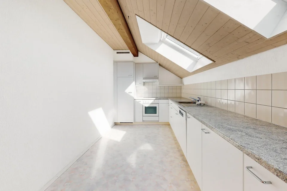 Large, bright apartment wanted? 2.5-room apartment in Steffisburg