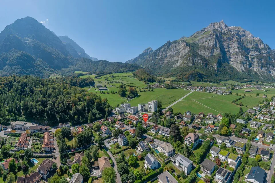 7.5-Zi-Einfamilienhaus mit Einliegerwohnung und Garten – Foto 14 von 14