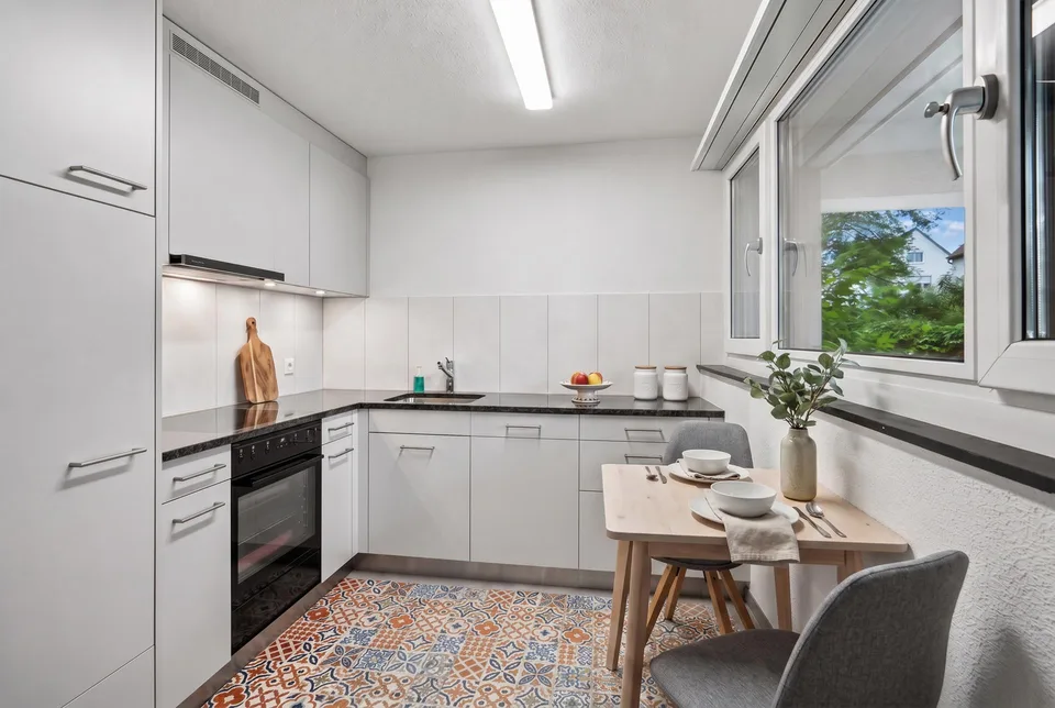 Stadtleben trifft Natur, Zuhause oder Anlage in Zürich-Witikon – Foto 2 von 4