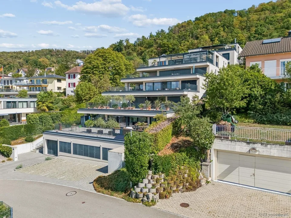 traumhafte 4.5-Zimmer-Terrassenwohnung an erhöhter Wohnlage – Foto 24 von 24