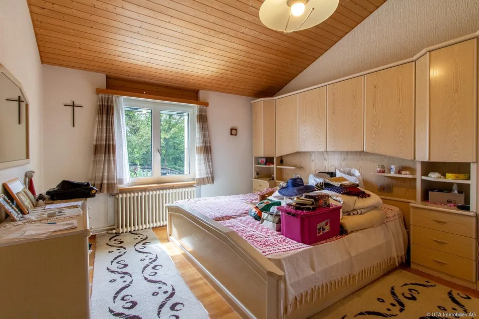 Maison unifamiliale avec un grand terrain, part de forêt et potentiel de développement – photo 9 sur 15
