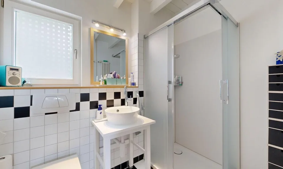 Lichtdurchflutetes 5.5-Zimmer-Reihenmittelhaus in Affoltern am Albis – Foto 9 von 11