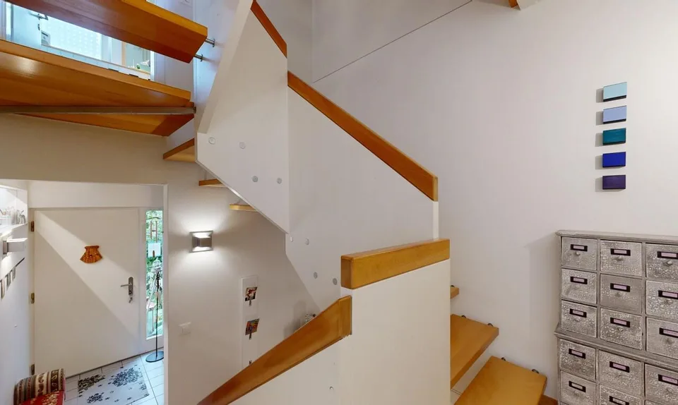 Lichtdurchflutetes 5.5-Zimmer-Reihenmittelhaus in Affoltern am Albis – Foto 8 von 11