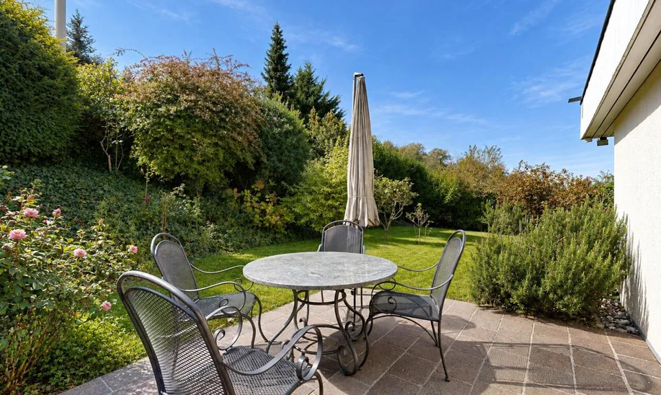 Spacious single-family home in a desirable location with a garden idyll (in building rights) – photo 4 of 11