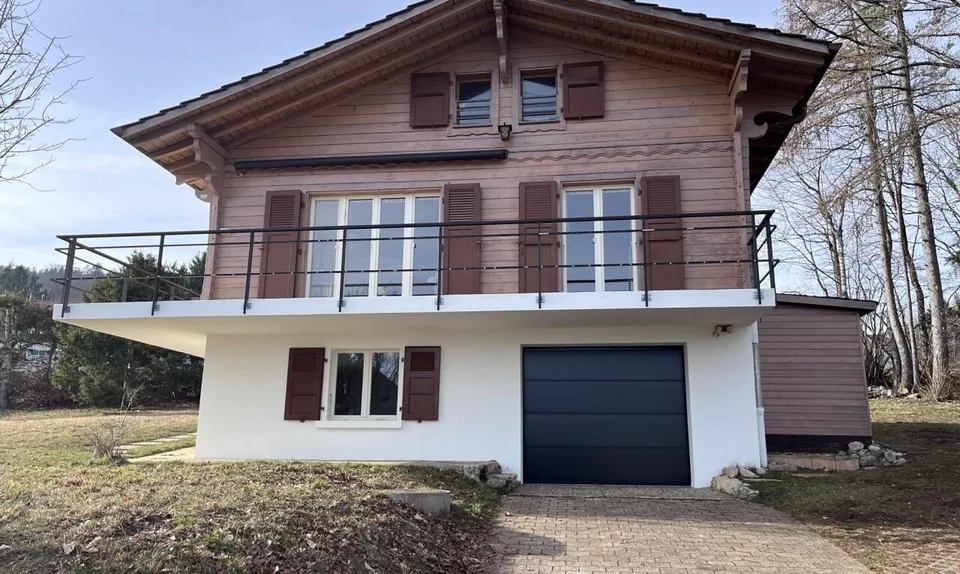 Fully renovated chalet in Arzier – absolute calm, panoramic view – photo 9 of 11