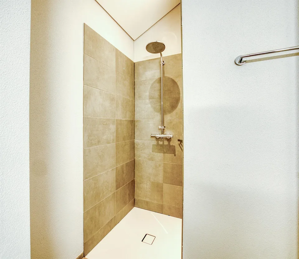Loft esclusivo con accesso ascensore privato e camere da letto separate! – foto 10 di 13