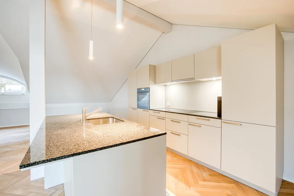 Loft esclusivo con accesso ascensore privato e camere da letto separate! – foto 3 di 13