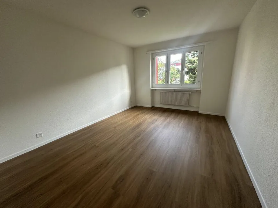 Teilsanierte und sonnige 4.5-Zimmerwohnung in Kriens – Foto 7 von 10