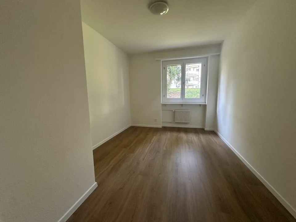 Teilsanierte und sonnige 4.5-Zimmerwohnung in Kriens – Foto 8 von 10