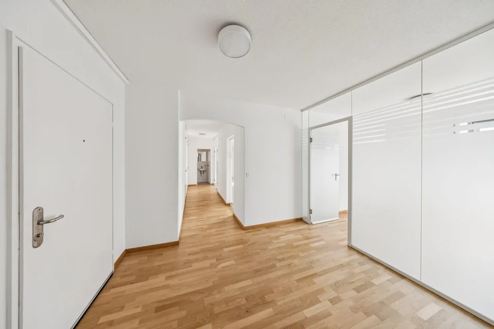 Votre nouvelle oasis de bien-être au centre de Biel ! – photo 9 sur 10