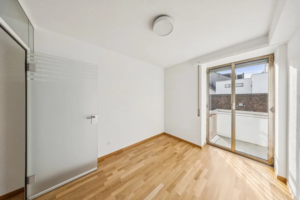 Votre nouvelle oasis de bien-être au centre de Biel ! – photo 3 sur 10